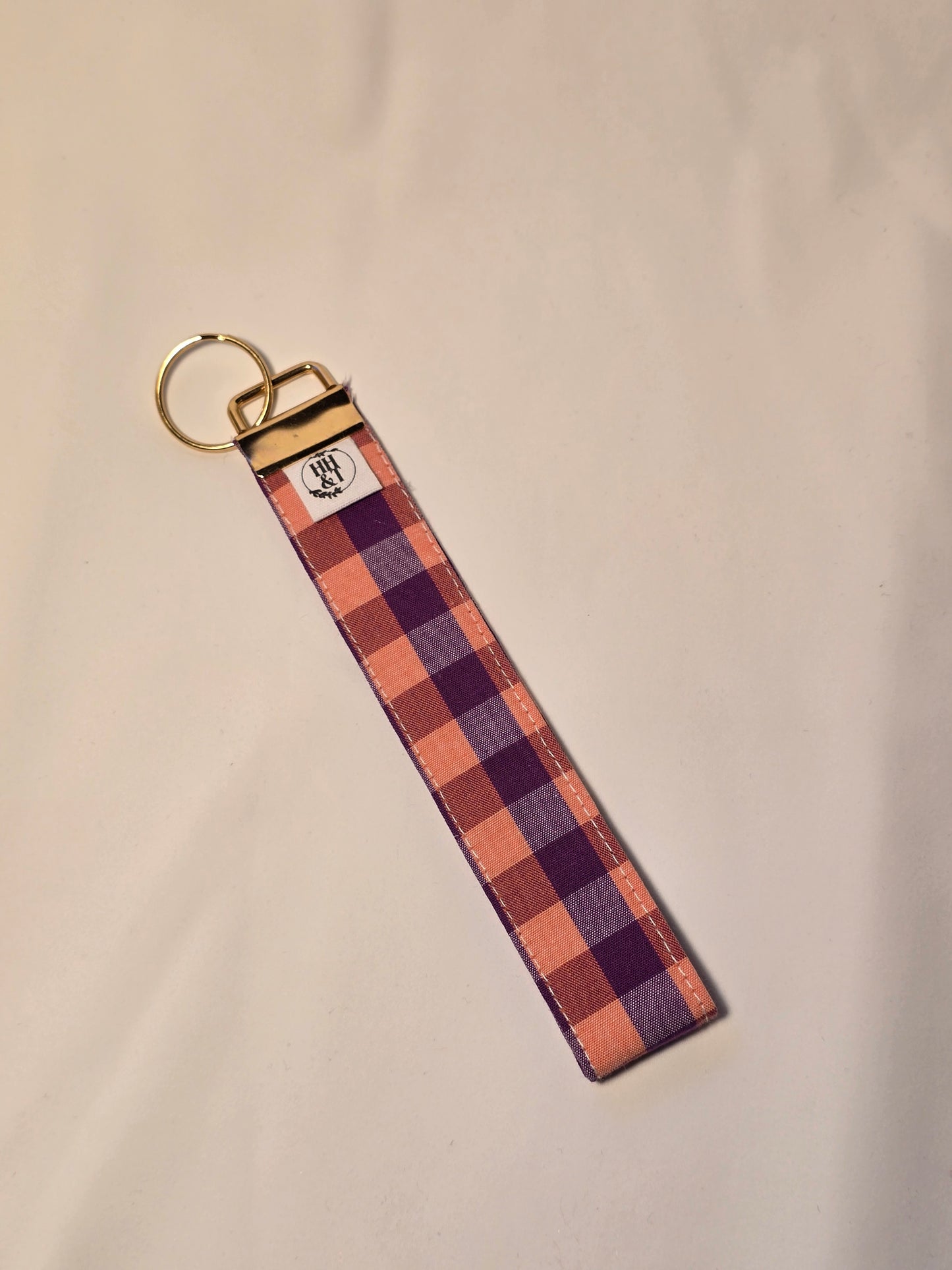 Wristlet keychain