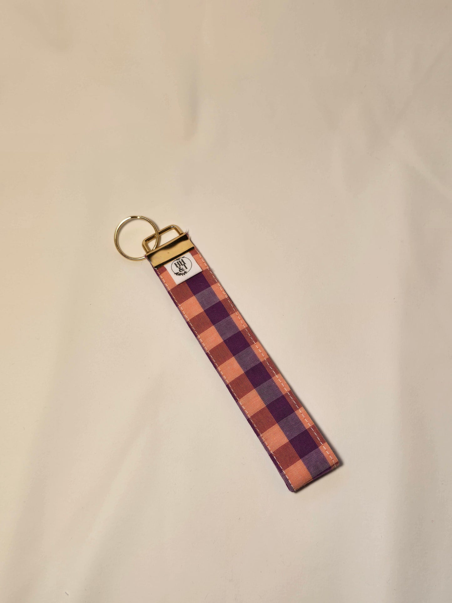 Wristlet keychain