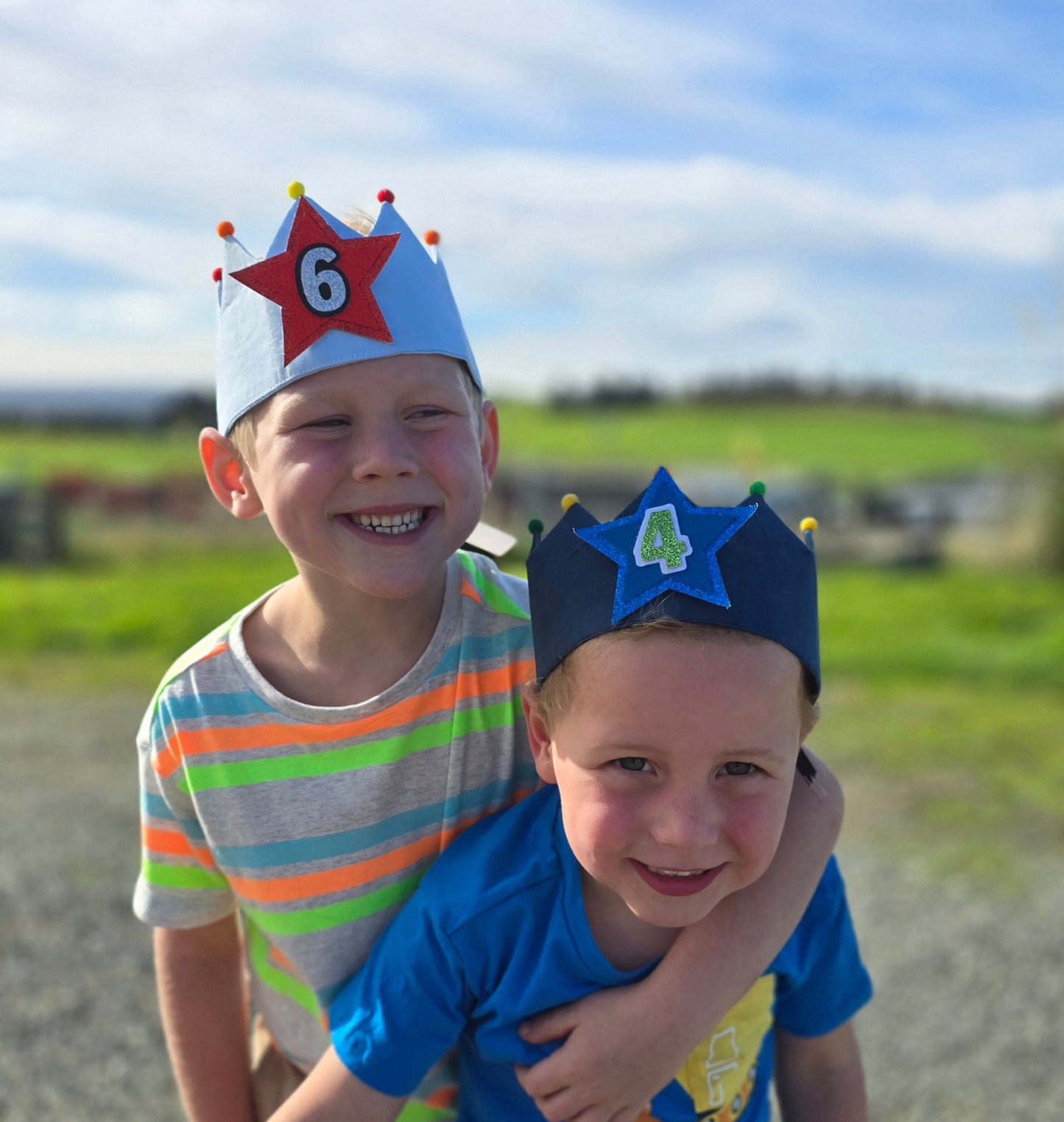 PomPom Fabric Crown