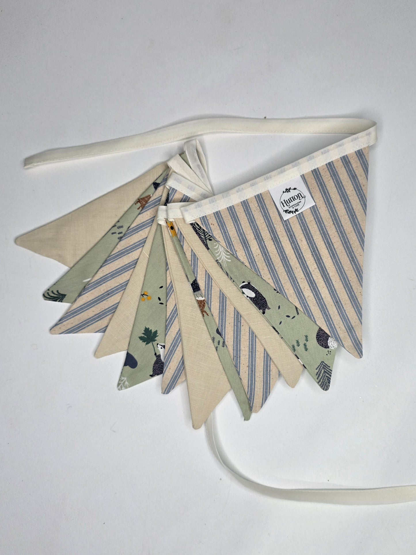 Fabric bunting