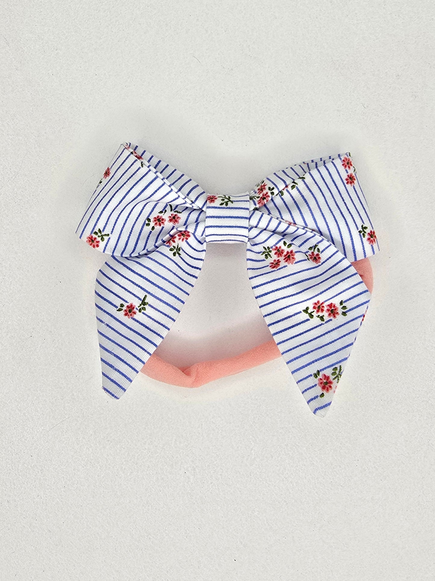 Baby Ella bows