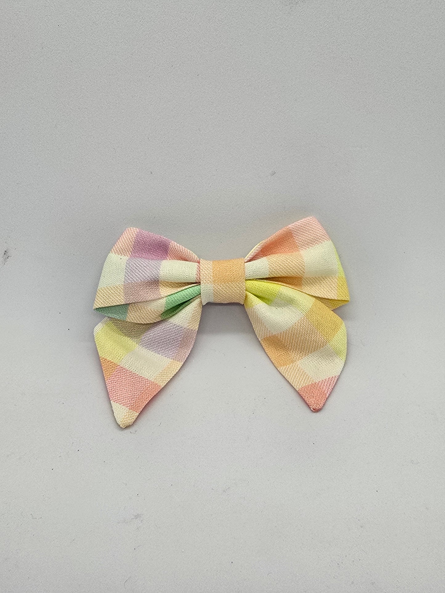 Ella bow