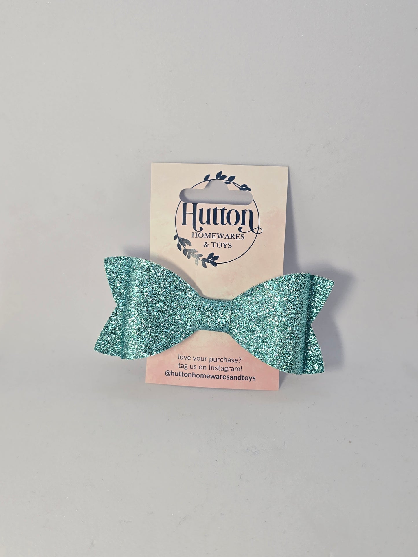 SALE Large bow hair clips