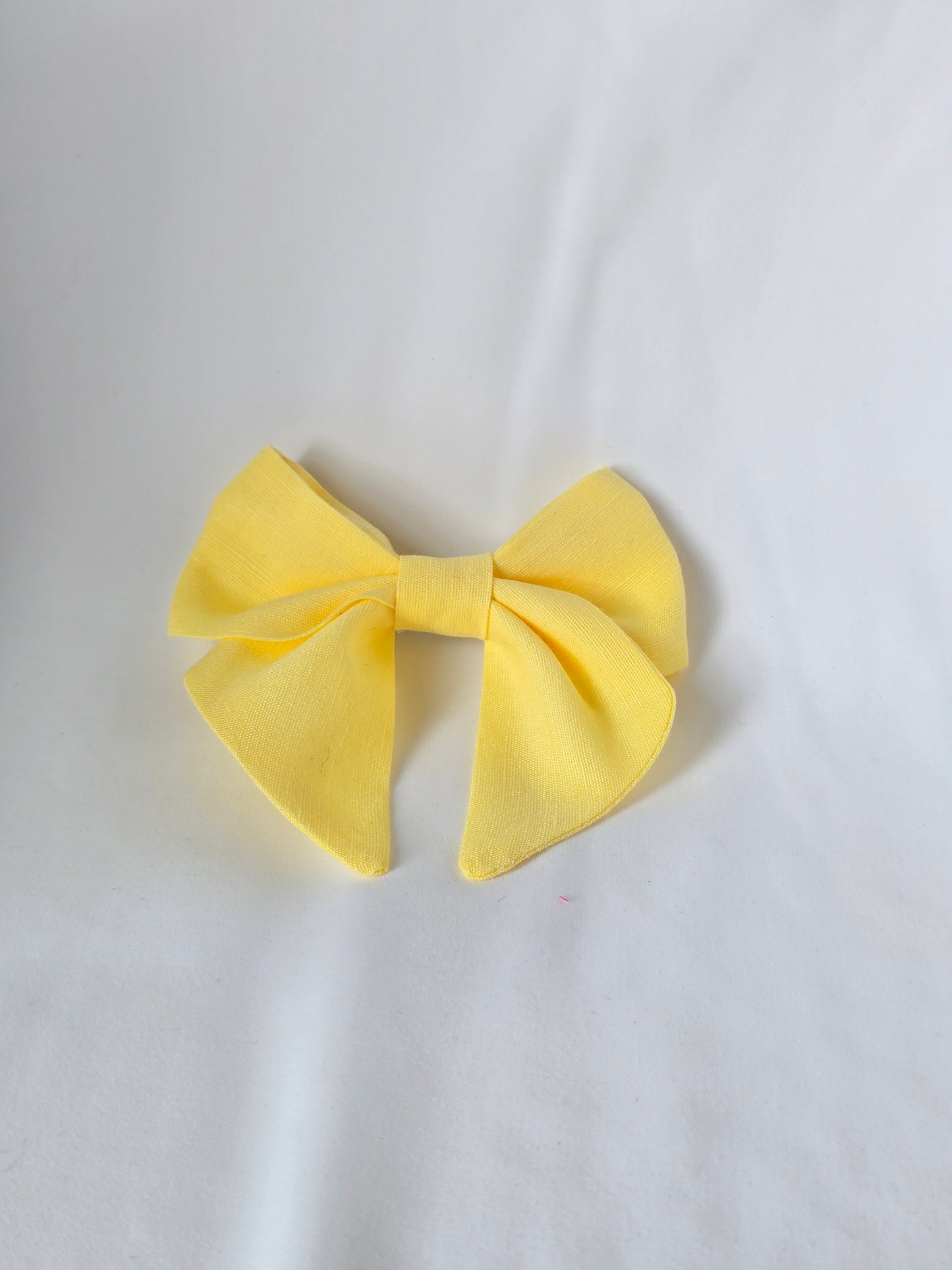 Ella bow