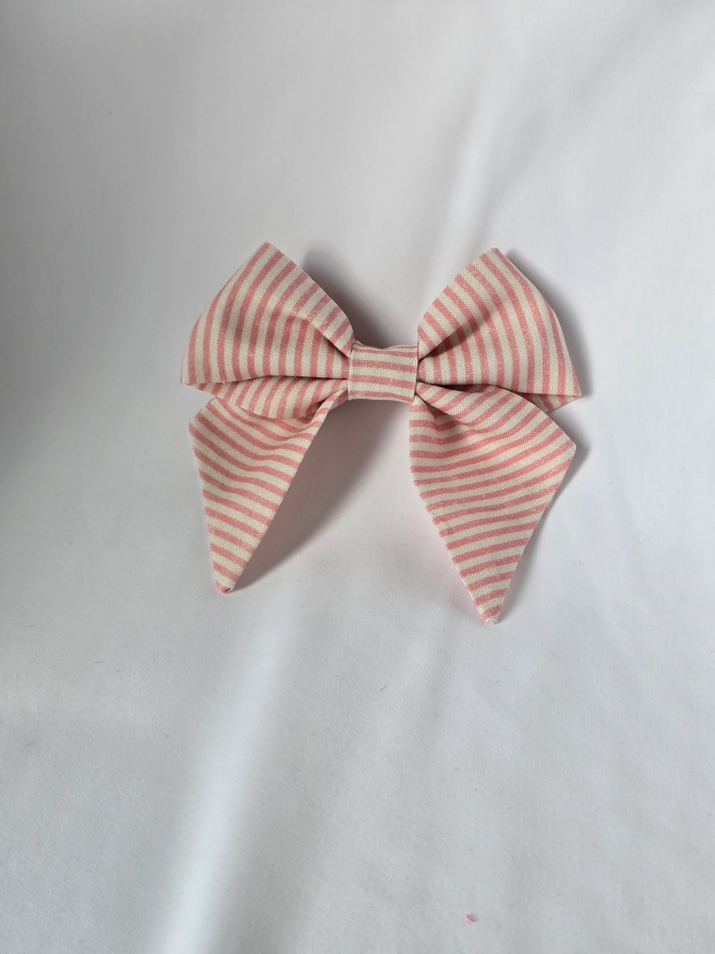 Ella bow
