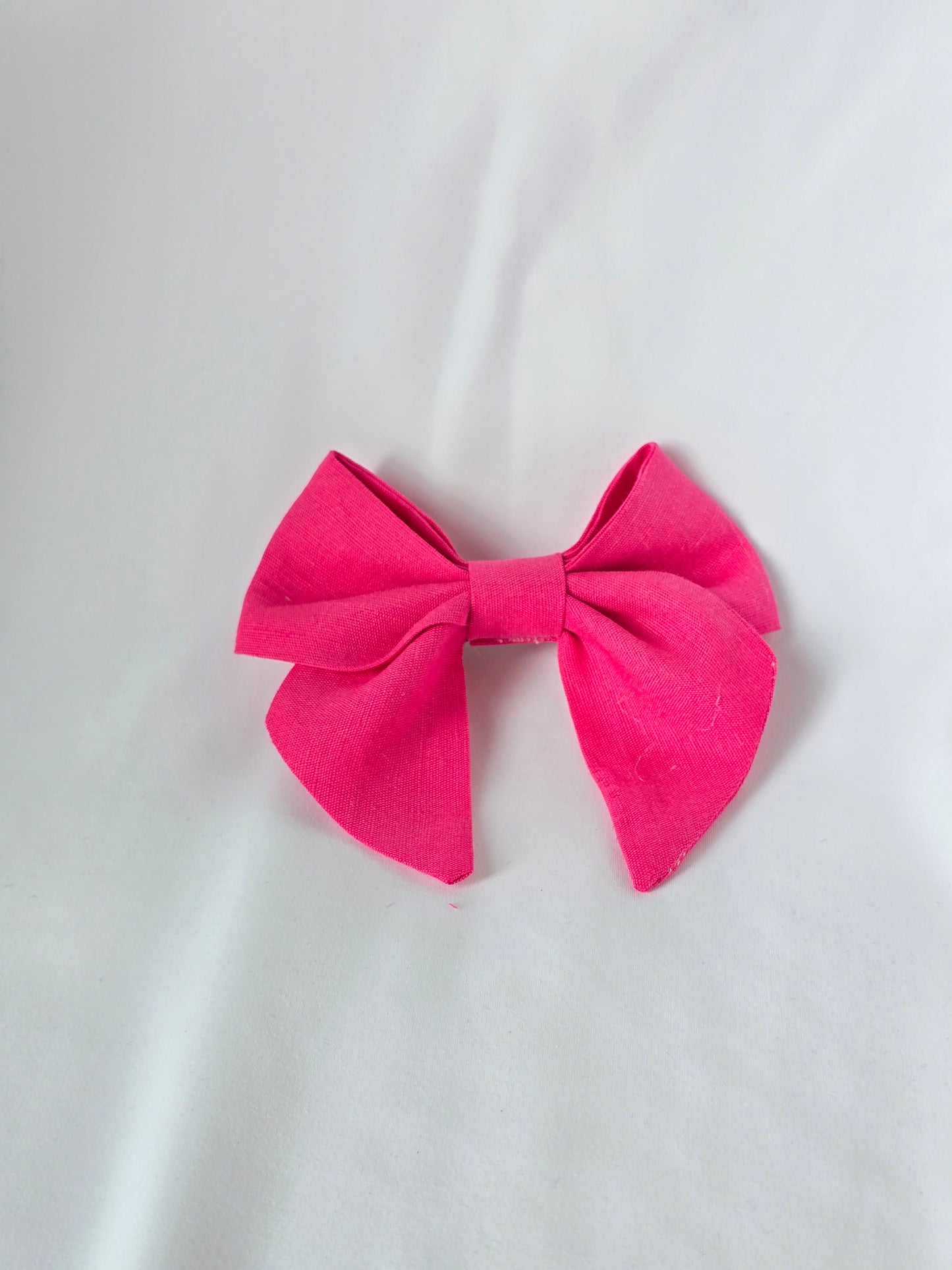 Ella bow