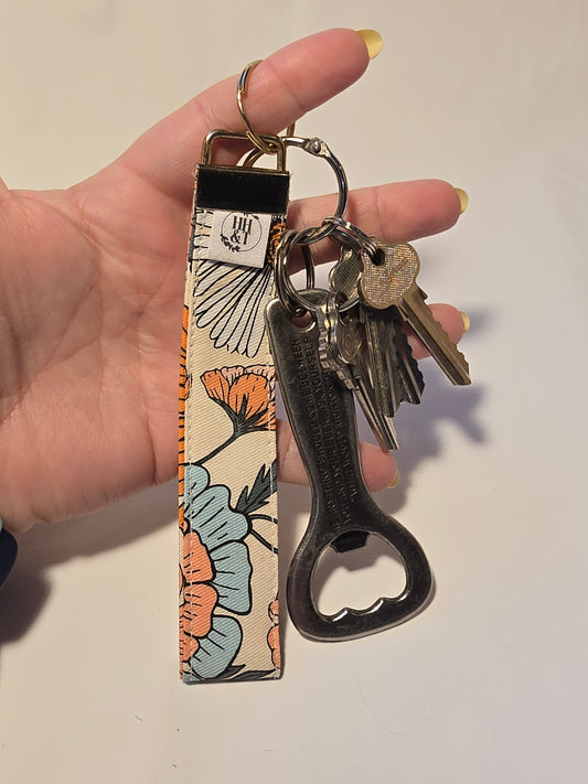 Wristlet keychain