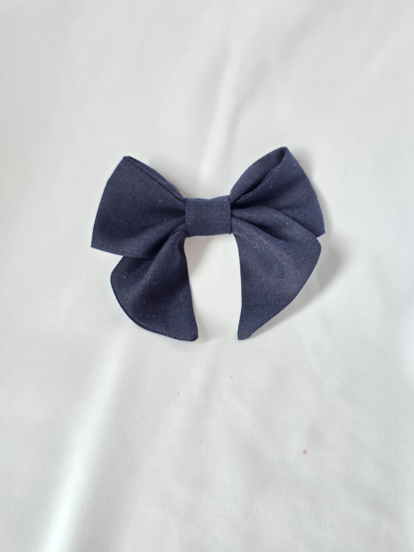 Ella bow
